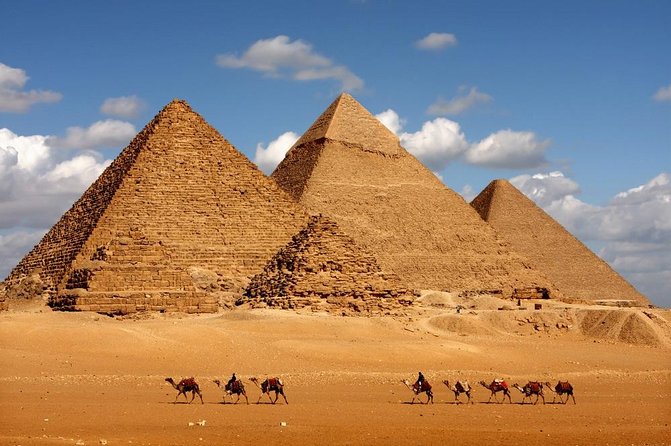 Private Tour: Giza Pyramids, Sphinx, Egyptian Museum, Khan el-Khalili Bazaar - Private hotel pickup and a Cairo plan that fits your day