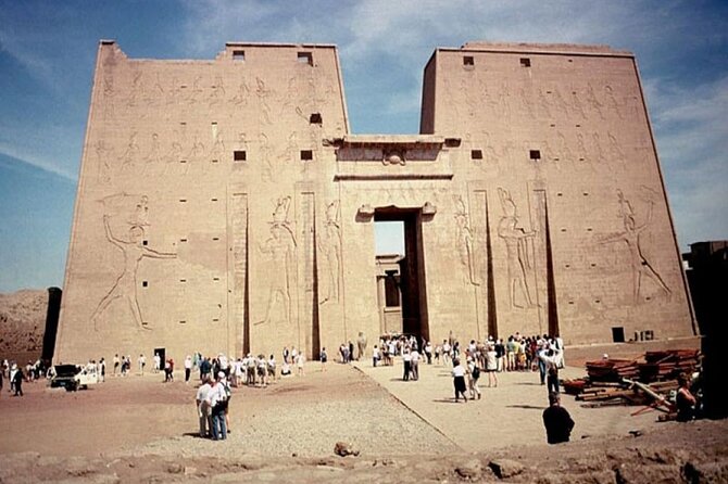 Private Tour of Luxor and its Highlights - Luxor Temple: Amenhotep III to Ramses II in One Walkable Block