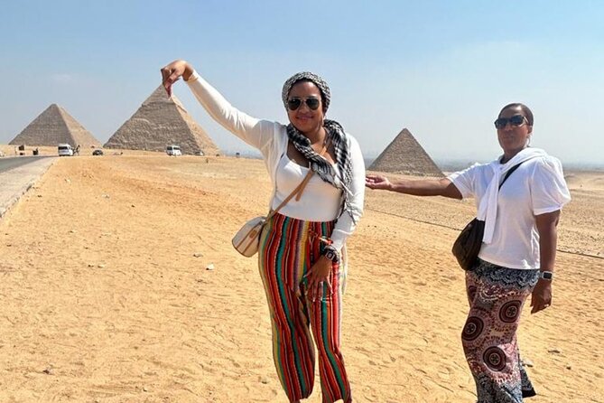 Private tour to Giza Pyramids, Lunch, Camel Ride & Shopping tour - Khufu, Khafre, and Menkaure Views Without the Hurry-Scare