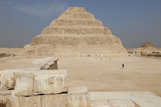 Private Tour to Giza pyramids, Saqqara and Memphis - Hotel pickup and timing at 8:00 am
