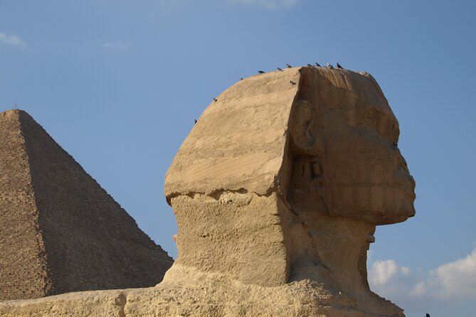 Private Tour to Giza Pyramids, Sphinx and Egyptian Museum - Transportation, timing, and comfort in Cairo traffic