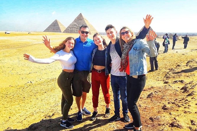 Private tour to Giza pyramids,sphinx,museum,market& lunch - Why this private Cairo day trip feels worth it