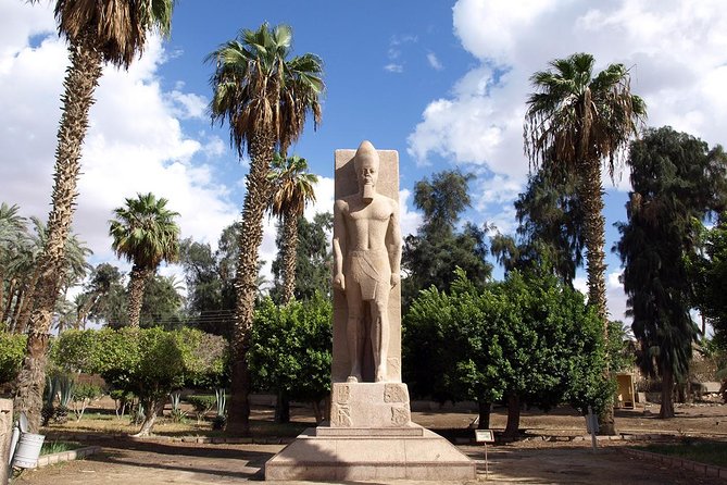 Private Tour to Giza Pyramids, Sphinx, Saqqara Pyramids & Memphis - Getting real value from a private Egyptologist guide