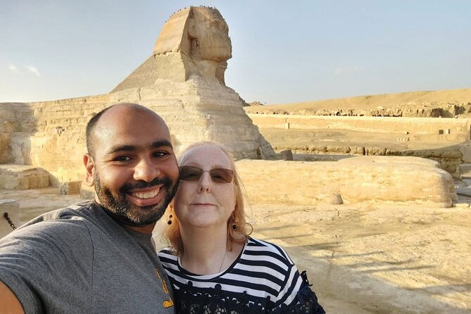 Private Tour to Giza Pyramids, Sphinx with Camel Ride and Lunch - The Great Sphinx: what you do with one hour