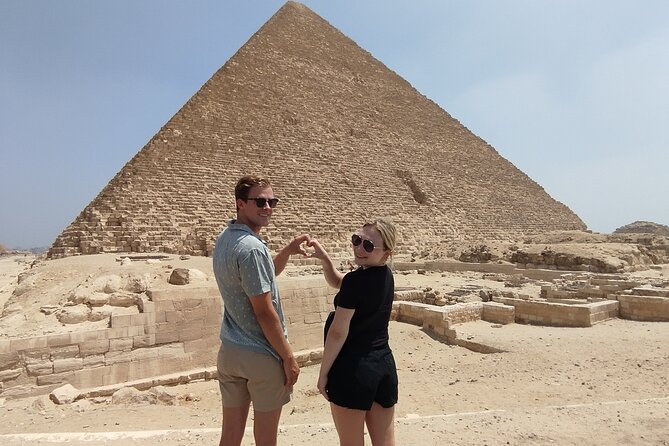 Private Tour To The Great Pyramids and Sphinx with lunch - Guides You Might Encounter, and What Their Style Means for You