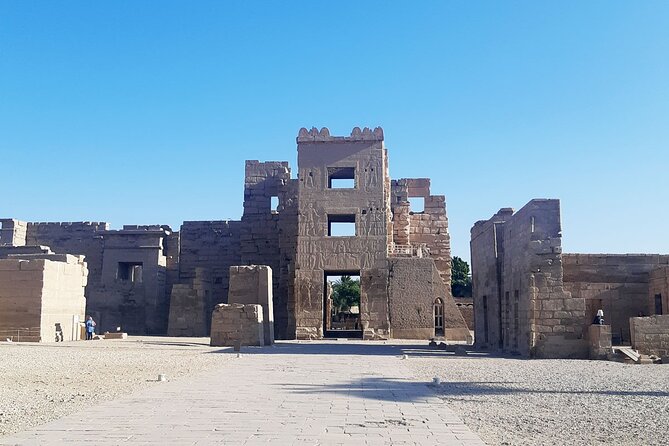 Private tour West Bank Luxor, Valley of the Kings, temples, lunch - Deir el Bahari and Hatshepsut: why this temple is more than a photo stop
