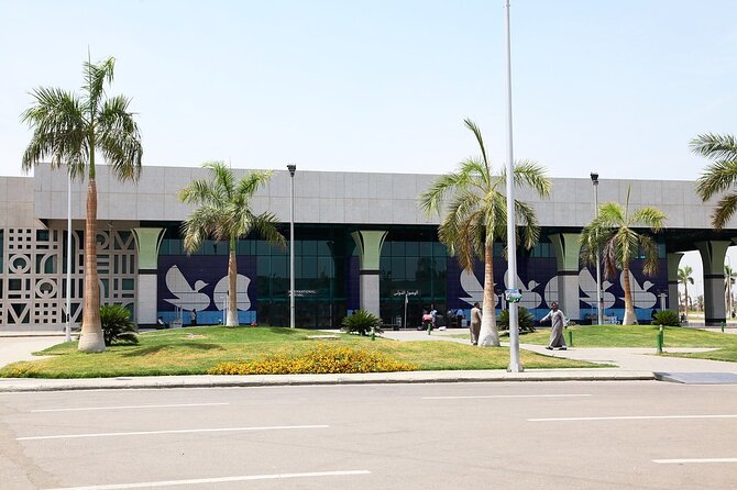 Private Transfer From/To Luxor International Airport - Mobile Ticket, Confirmation, and Staying Organized