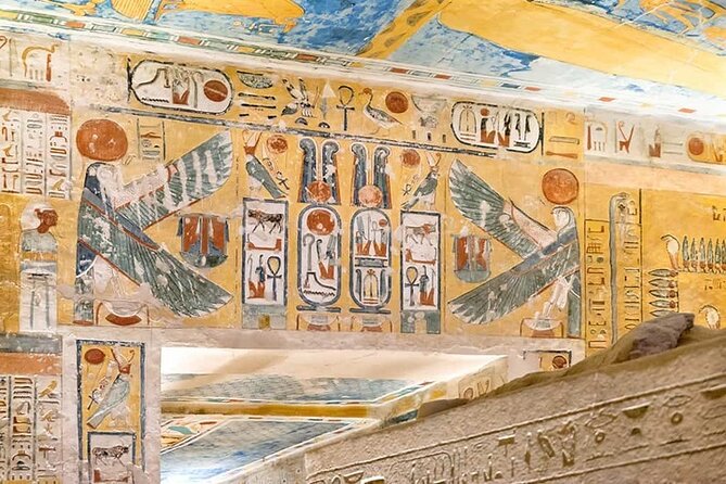 Private VIP Day trip: 5 temples, lunch,felucca and sound and light - Why this private VIP West Bank day feels worth it