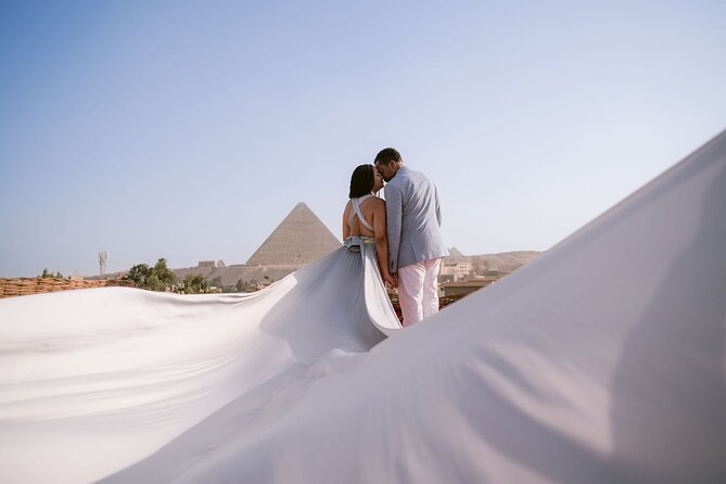 Pyramid Duo Rooftop Capturing Elegance from the Rooftop - Timing matters: the 12:00 PM to 1:00 PM window