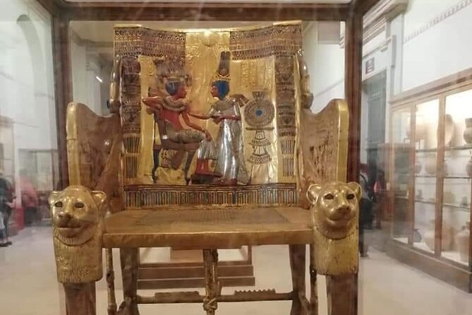 Pyramids Of Giza And Egyptian Museum Day Tour By Bus From Sharm - Sphinx and the Valley Temple: the stop that adds meaning