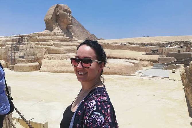Pyramids of Giza & Sphinx - The Khufu boat stop: the solar barge you actually want to hear about