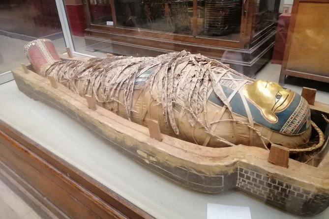 Pyramids of Giza, the Sphinx, the Egyptian Museum. - Key things I like about this tour