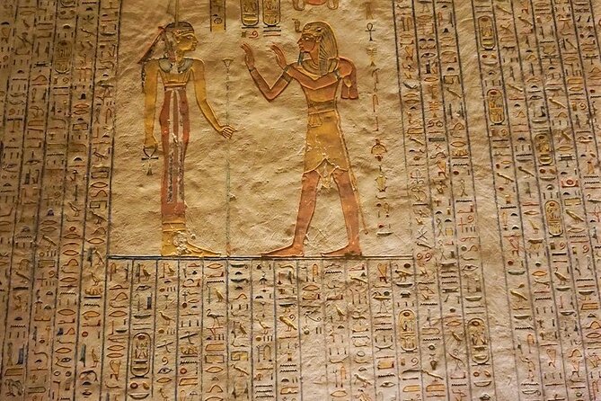 Shared Day Tour to Valley of the Kings, Hatshepsut ,Memnon &lunch - Valley of the Kings: How to Make a 1-Hour Tomb Visit Count
