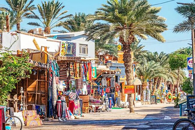 Sharm El Sheikh: Colored Canyon Jeep Tour with Blue Hole & Dahab - Guides make or break the day
