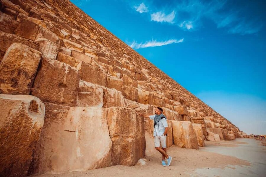 Sharm El-Sheikh: Full-Day Tour of Cairo and Pyramids by Bus - Optional Nile boat trip and Great Pyramid interior access
