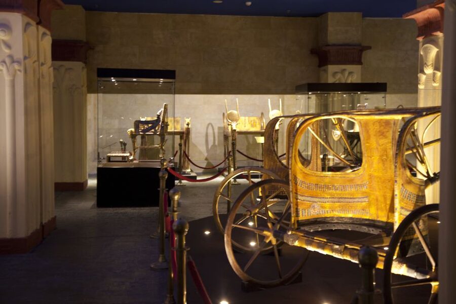 Sharm El Sheikh: King Tut Exhibition Audio Tour - Photo moments that actually make sense for a two-hour visit