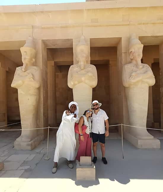 Sharm El Sheikh: Trip to Luxor & Tutankhamun Tomb by Plane - Karnak Temple Complex and the Avenue of Sphinxes: built for scale
