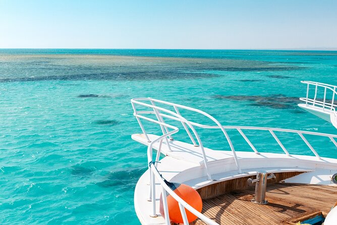 Sharm El Sheikh: White Island and Ras Mohamed Cruise Adventure - Getting to the marina without the taxi chaos