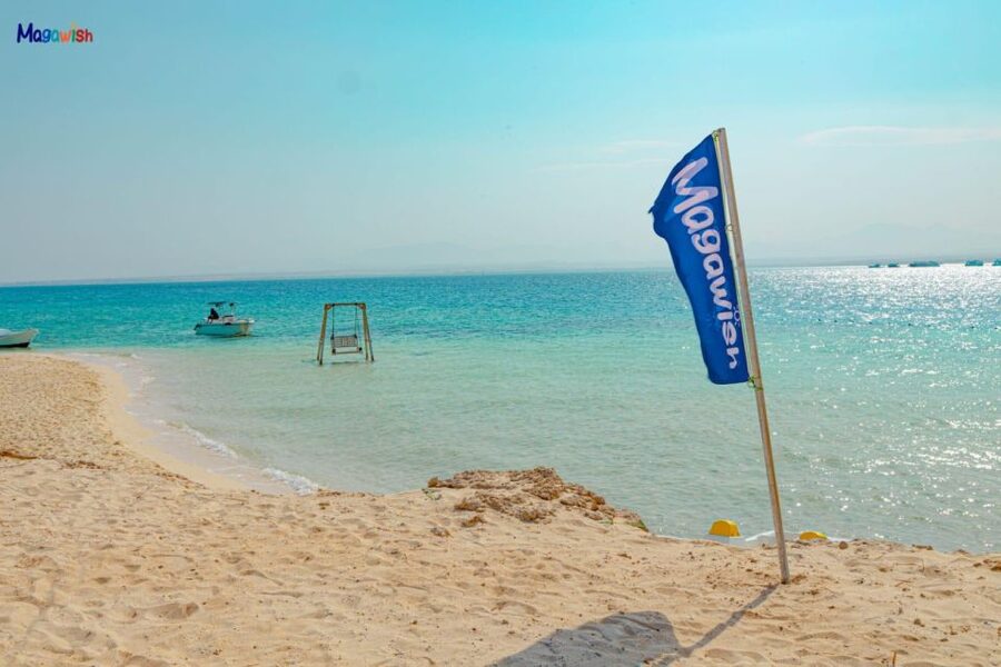Speedboat,Parasailing, Snorkeling & Piece Of Paradise Island - From your hotel to the harbour: speedboat day logistics that matter