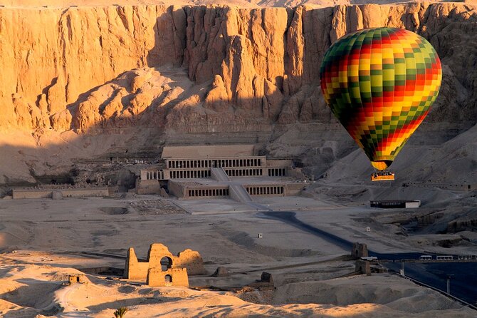 Sunrise Hot Air Balloon Over the Historical sites in Luxor - 3:15am Pickup and the Early-Morning Reality Check