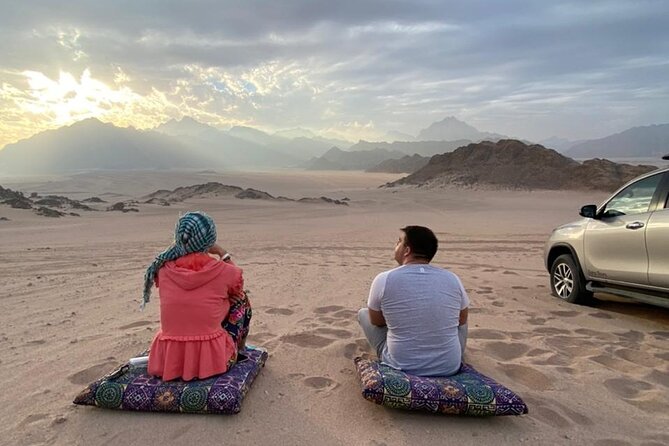 Sunset, Candle Light Dinner & Star Gazing from Hurghada - Why this Hurghada sunset safari feels different from the usual “jeep and dinner” plan