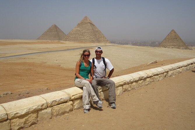 Top Attractions Tour in Giza Pyramids And Horse carriage With panoramic view - Stop 1, Pyramids of Giza: Cheops, Chephren, and Mykerinos