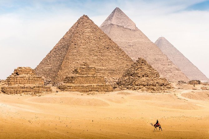 Top Day Tour To Giza Pyramids & Memphis City & Sakkara Pyramid - Great Sphinx and Its Temple Context