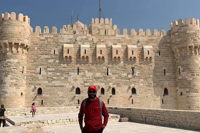 Top Rated Alexandria Day Tour from Cairo - Kom el Shoqafa Catacombs: the underground chill
