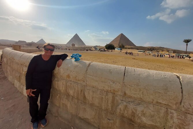 Tour Giza pyramids,Sphinx,Sakkara Pyramid,Memphis& Pyramid Inside - Pickup, private transport, and why timing matters at Giza
