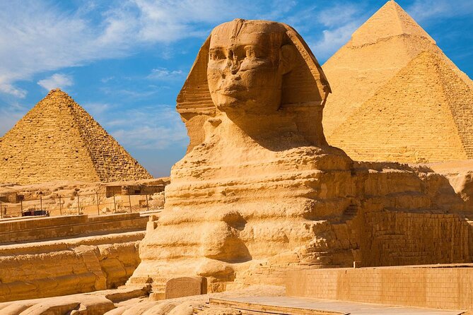 Tour to Cairo and the Pyramids from EL Gouna by A/C Vehicle - Lunch With Pyramid Or Nile Views: A Real Break, Not a Random Snack