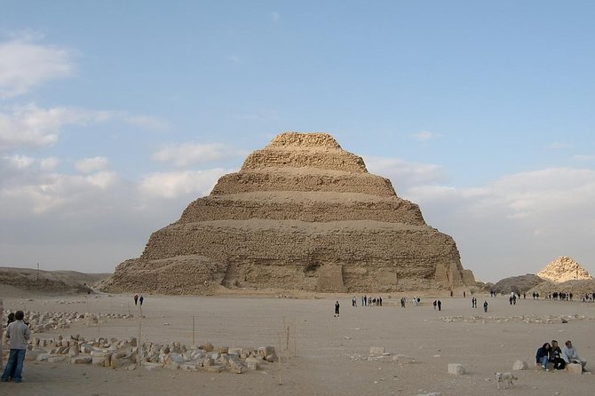 Tour to Giza Pyramids, Memphis & Sakkara with Lunch & Camel Ride - Why This Private Giza Plan Feels Different