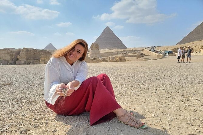 Tour to great pyramids of Giza, Sphinx & shopping tour with lunch - A Half-Day Giza Plan With Hotel Pickup and Photo-Friendly Timing