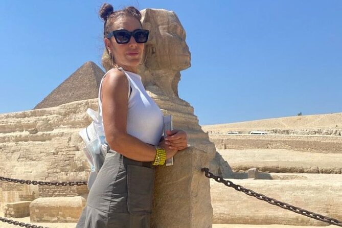 Tour to great pyramids of Giza, Sphinx & shopping tour with lunch - Oils and Papyrus Stops: Shopping Time With an Explanatory Angle