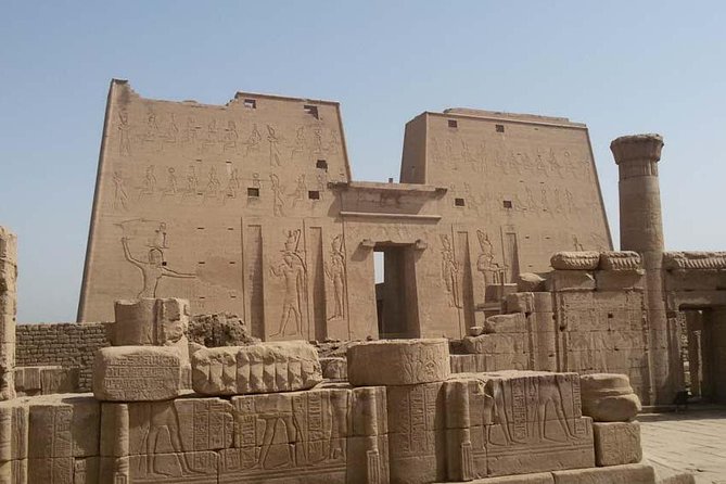 Transfer from Aswan to Luxor - Price and Logistics: Why $69 Can Be a Great Deal or a Surprising One