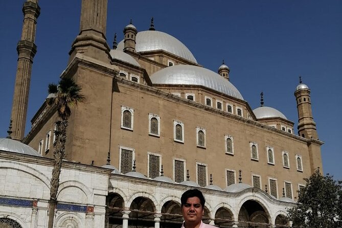VIP 4Hour Islamic Cairo Private Tour Al Azhar and Khan Al Khalili - Fatimide-era and Ottoman-era signals: Al Hakam, Bab al Fetouh, Bab Al Nasr