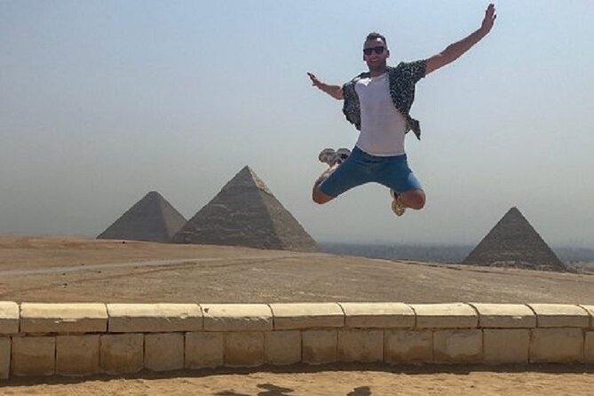 Vip Day Tour to Giza Pyramids, Sphinx, Gem Museum, and Lunch - Getting From Cairo to Giza Without Wasting Half Your Day