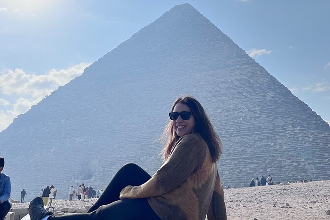 Vip Tour Giza pyramids, sphinx with Camel Ride and Vip lunch - Great Sphinx and the valley temple area you can actually connect