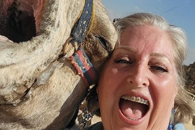 VIP tour of Giza plateau - Price and Value for a Giza Day With Lunch and Camel Time
