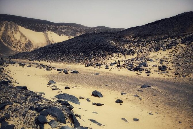 White & Black Desert tour 2 Days 1 night camping from Cairo. - White Desert National Park: chalk cliffs, wind erosion, and real photo magic