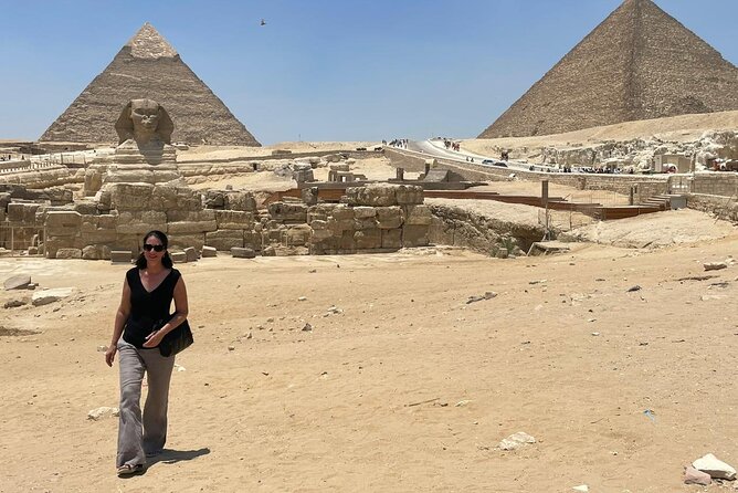 Your VIP Giza Tour: Pyramids, Camels & Authentic Egyptian food - Meeting at Giza Necropolis and the security reality check