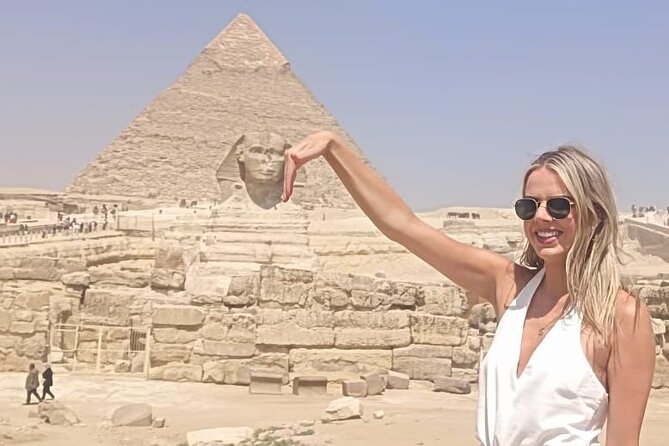Your VIP Giza Tour: Pyramids, Camels & Authentic Egyptian food - Panorama view of the pyramids: where the views actually come together